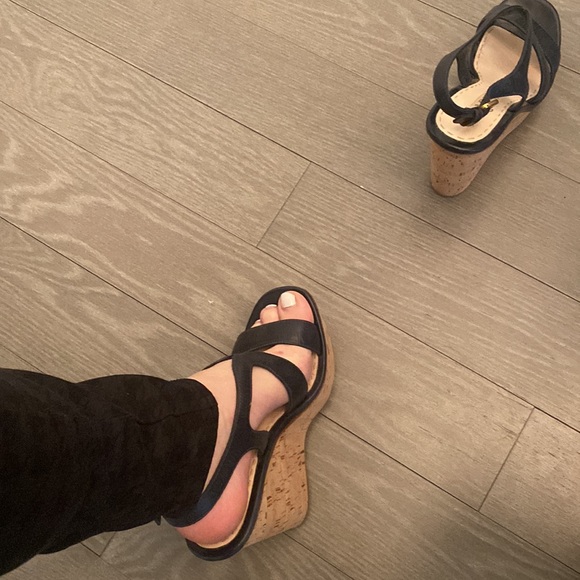 Prada navy blue heels size 39 / size 8 - Picture 8 of 9